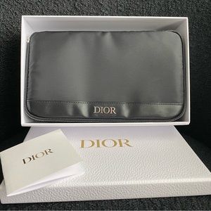 NWT 💕 DIOR BACKSTAGE 🌟BRUSHES SET🌟💕💕💕